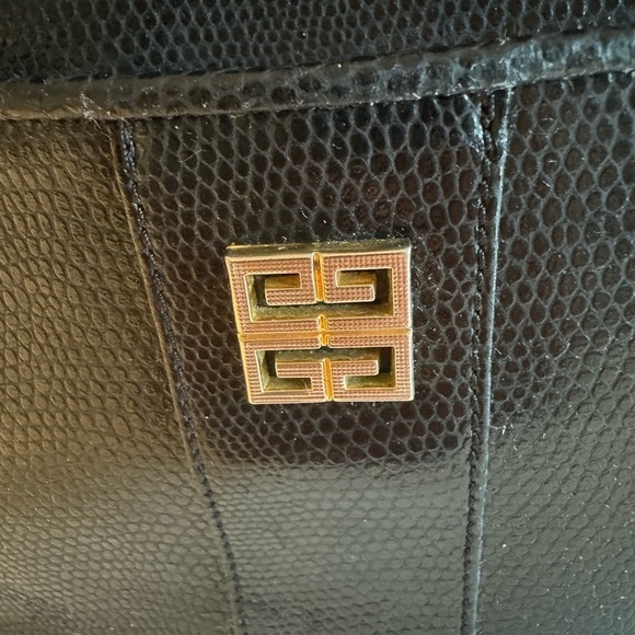 Givenchy pouch‎ - Picture 3 of 16